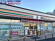 セブンイレブン津エアポートライン前店 157m