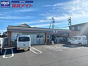 セブンイレブン津市白塚団地入口店 1311m