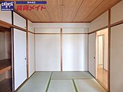 同じ物件、別部屋の写真です