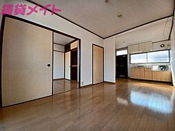 居間