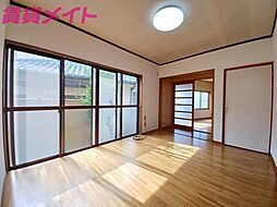 居間