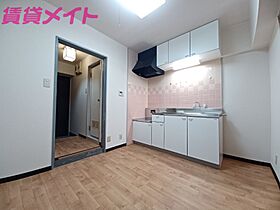 ワールドマンション  ｜ 三重県鈴鹿市西条3丁目（賃貸マンション1DK・2階・25.73㎡） その6