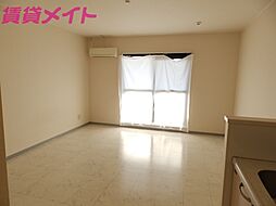 フラワーヒルズ 2階ワンルームのリビング/ダイニング