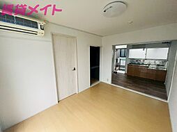 居間