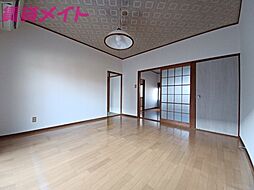 居間