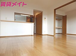 居間