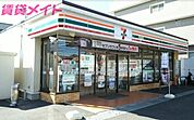 セブンイレブン鈴鹿白子駅前店 684m