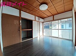 居間
