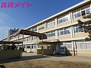 鈴鹿市立河曲小学校 1268m