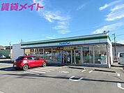 ファミリーマート津河芸町中別保店 1629m