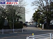 鈴鹿市立創徳中学校 1226m