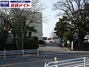 鈴鹿市立創徳中学校 965m