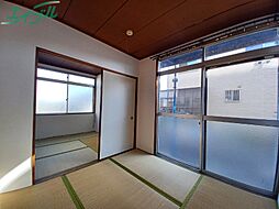 居間