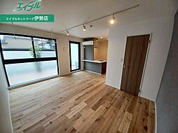 ＣＡＳＡα　外宮 1階ワンルームのリビング/ダイニング