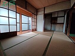 居間