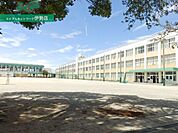 伊勢市立小俣小学校 583m