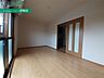 リビング/ダイニング：同物件別部屋の写真