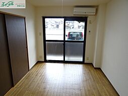 ＥＴＯＩＬＥ中出 3階3DKのリビング/ダイニング