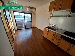 ラフィネ・ドミール 1階3DKのリビング/ダイニング