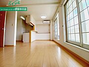 同タイプ部屋写真です。