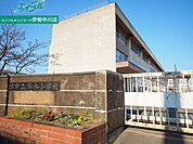 津市立藤水小学校 1124m