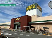 アピタ松阪三雲店 3262m