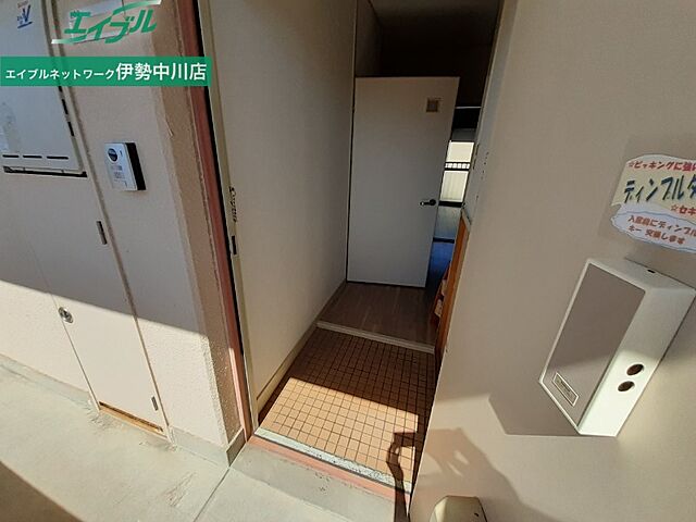 玄関