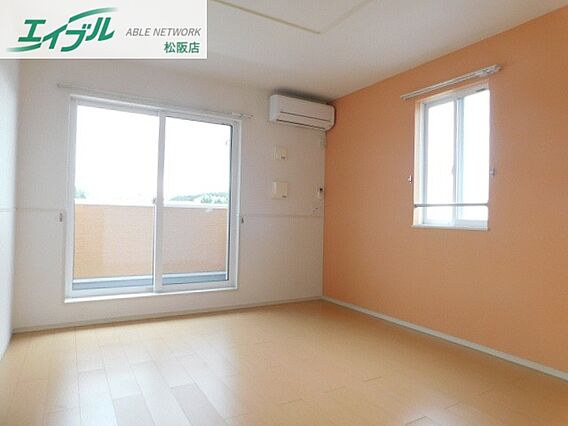 ラルシェ_内装_0