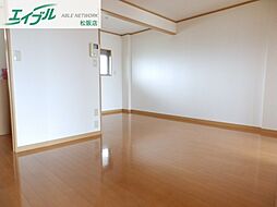 グランディス中央 3階2LDKのリビング/ダイニング