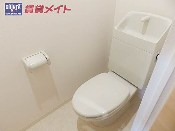 画像10:洋式トイレ