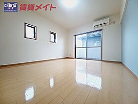 三重県津市川方町（賃貸マンション1K・2階・29.80㎡） その3