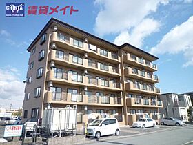 三重県松阪市嬉野中川新町２丁目（賃貸マンション1LDK・1階・48.65㎡） その1