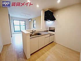 三重県津市庄田町（賃貸アパート2LDK・2階・58.21㎡） その4