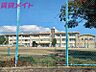 周辺：松阪市立中川小学校 1423m