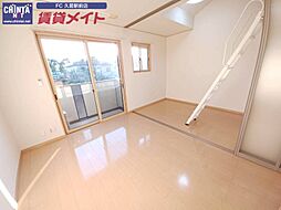 近鉄名古屋線 久居駅 徒歩17分の賃貸アパート 2階1LDKのリビング/ダイニング