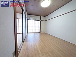 JR名松線 家城駅 徒歩5分の賃貸アパート 1階2DKのリビング/ダイニング