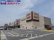 マックスバリュ津城山店 522m