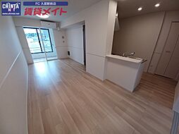 近鉄大阪線 川合高岡駅 3.1kmの賃貸アパート 1階1LDKのリビング/ダイニング