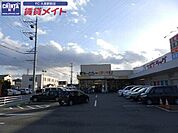ぎゅーとらラブリー津神戸店 1046m