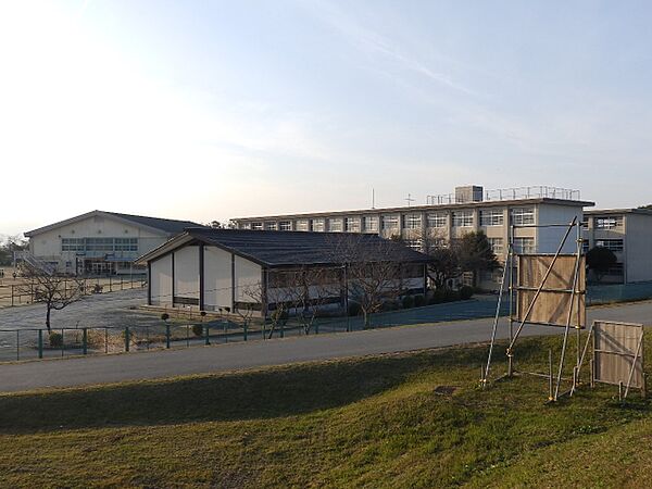 画像16:松阪市立東部中学校