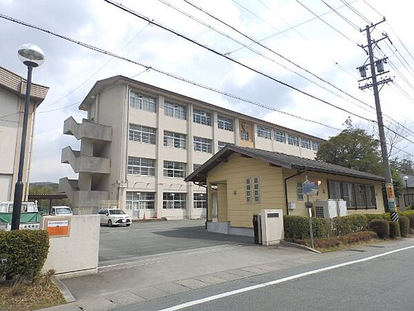 画像19:松阪市立大江中学校