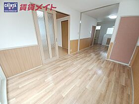 三重県松阪市久保町（賃貸アパート1LDK・1階・44.00㎡） その3