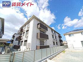 三重県松阪市大黒田町（賃貸アパート2LDK・1階・60.60㎡） その1