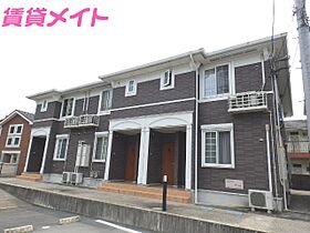 三重県松阪市久保町（賃貸アパート1LDK・1階・42.63㎡） その1