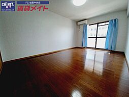 JR紀勢本線 徳和駅 徒歩24分の賃貸マンション 2階1Kのリビング/ダイニング