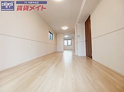 近鉄山田線 松阪駅 徒歩25分の賃貸アパート 1階1LDKのリビング/ダイニング