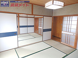 居間
