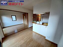 近鉄山田線 松阪駅 徒歩10分の賃貸マンション 1階2DKのリビング/ダイニング