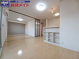 近鉄山田線 松阪駅 徒歩25分の賃貸アパート 2階2LDKのリビング/ダイニング