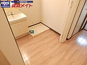 広い脱衣所(^-^)